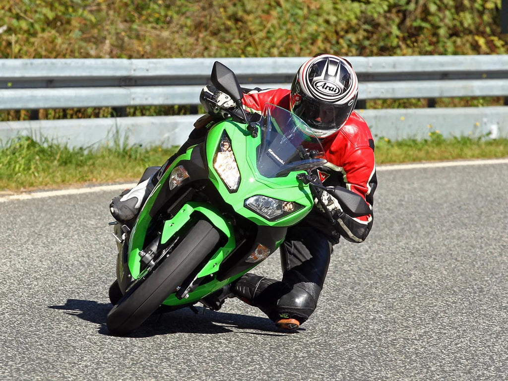 Kawasaki Ninja 300 (2013–2017) Review: A Sporty Entry-Level Bike for Thrilling Rides