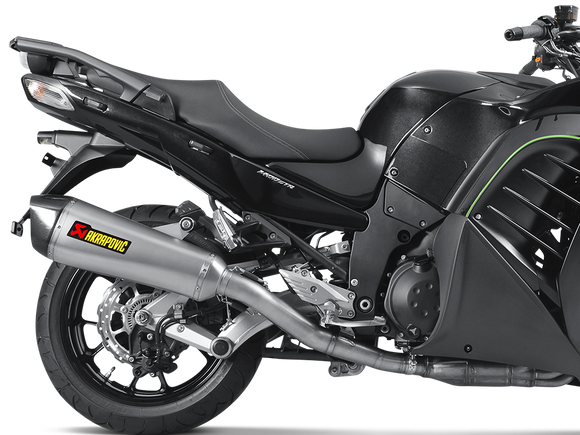 AKRAPOVIC S-K14SO5-HZAAT Kawasaki 1400 GTR / Concours 14 (2017+) Slip-on Exhaust (titanium)