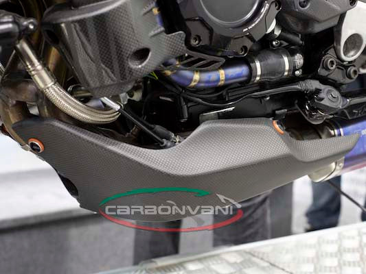 CARBONVANI MV Agusta Brutale 800 / RC / RR (16/19) Carbon Belly Pan (left side) – Accessories in the 2WheelsHero Motorcycle Aftermarket Accessories and Parts Online Shop