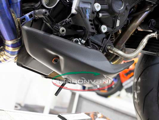 CARBONVANI MV Agusta Brutale 800 / RC / RR (16/19) Carbon Belly Pan (right side) – Accessories in the 2WheelsHero Motorcycle Aftermarket Accessories and Parts Online Shop