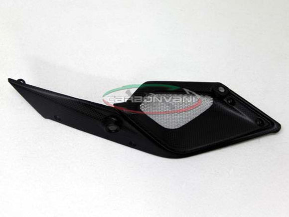 CARBONVANI MV Agusta Rivale 800 (14/16) Carbon Fuel Tank Panel (inner; right side) – Accessories in the 2WheelsHero Motorcycle Aftermarket Accessories and Parts Online Shop