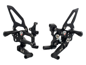 PE405 - CNC RACING Ducati Panigale V2 Adjustable Rearset "Easy" (reverse shifting) – Accessories in the 2WheelsHero Motorcycle Aftermarket Accessories and Parts Online Shop