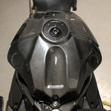 CARBON2RACE Yamaha YZF-R1 (15/...) Carbon Tank Cover – Accessories in the 2WheelsHero Motorcycle Aftermarket Accessories and Parts Online Shop